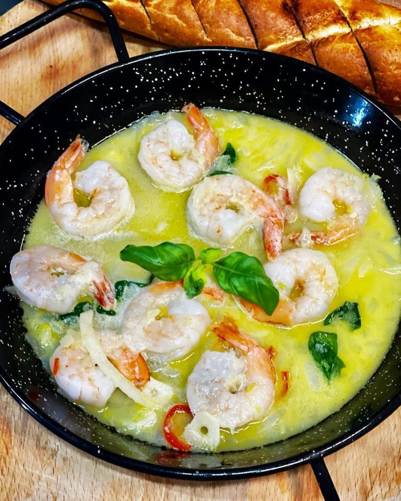 Restauracja I Noclegi Izba Rybacka W Krainie Wygaslych Wulkanow Podgorki Ngoại thất bức ảnh